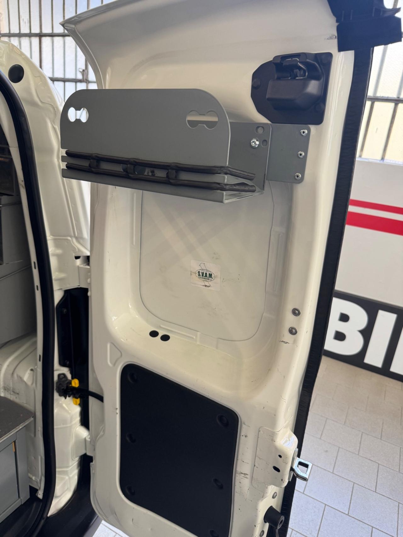 Fiat Fiorino 1.3 MJT 95CV Cargo SX