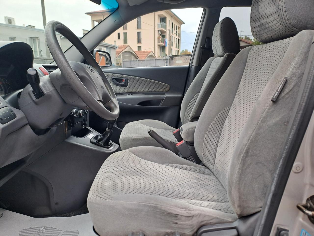 HYUNDAI TUCSON 2.0 BENZINA 4X4 ** DA VETRINA **