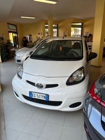 Toyota Aygo 1.0 12V VVT-i 3 porte Now Connect