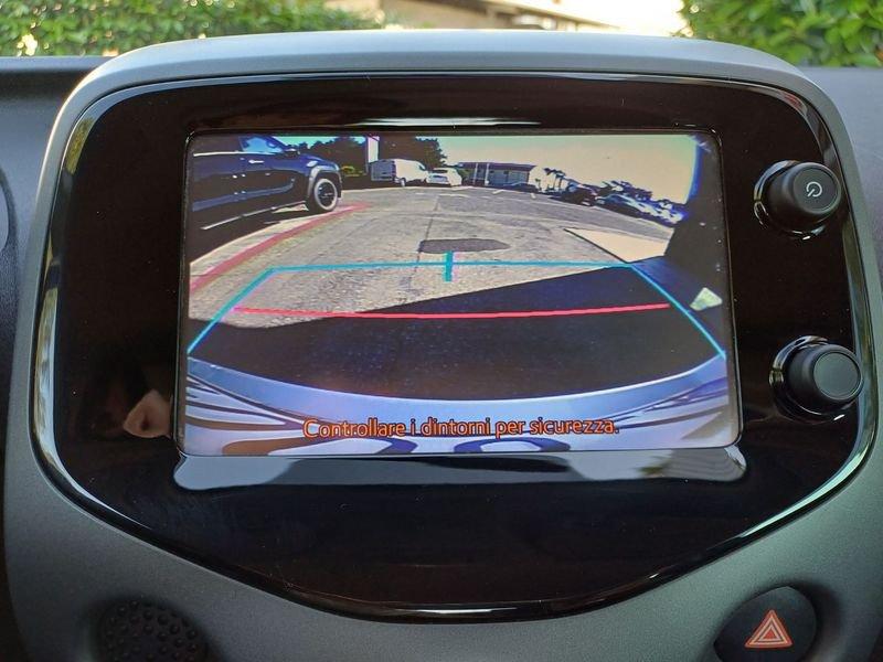 Toyota Aygo Aygo 5p 1.0 x-business plus 72cv KM CERTIFICATI