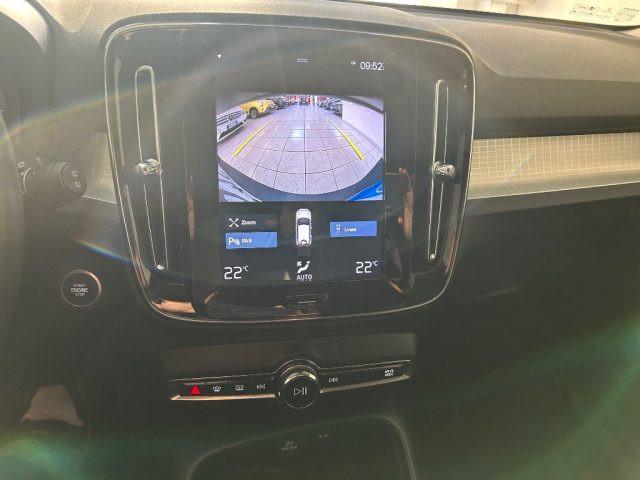 VOLVO XC40 T5 Recharge Plug-in Hybrid Inscription Expression