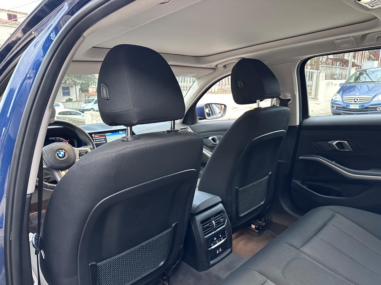 Bmw 320 320d Touring 190cv automatica Msport TETTO