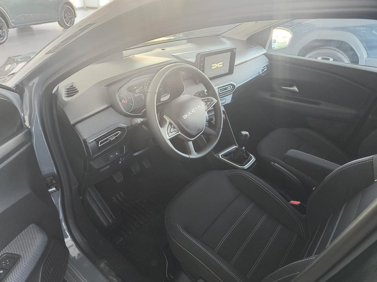 Dacia Jogger 1.0 TCe GPL 100 CV 7 posti Expression NUOVA DA IMMATRICOLARE