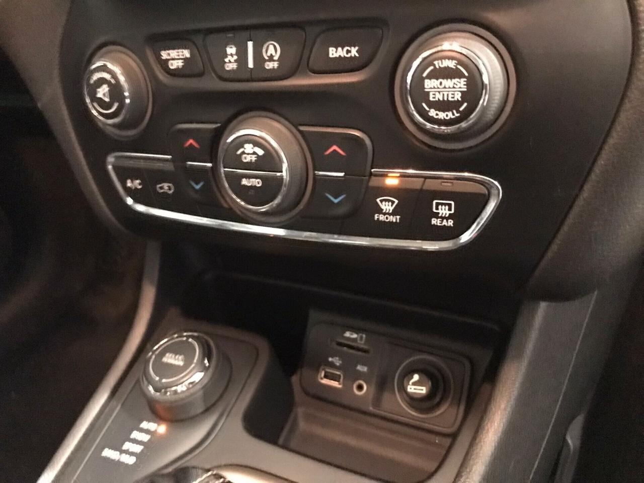 Jeep Cherokee 2.0 Mjt II Longitude 140cv