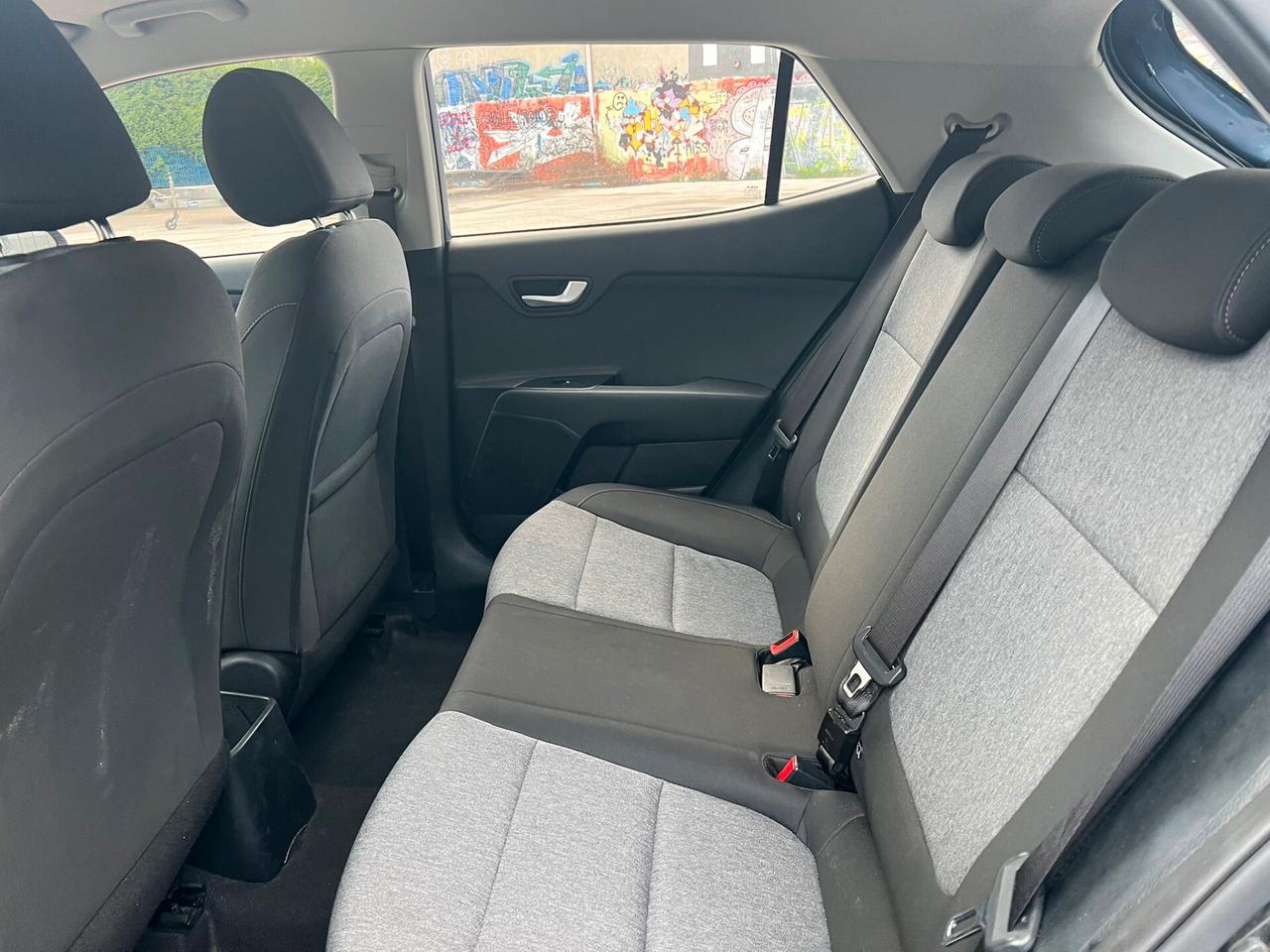 Kia Stonic 1.2 DPI Urban * 36.000 KM