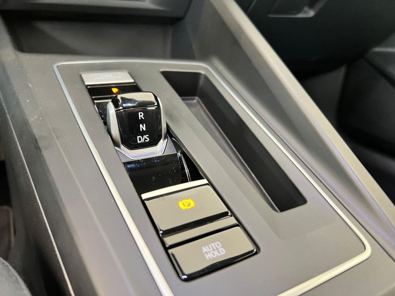 Volkswagen Golf Variant 2.0 TDI SCR DSG Life