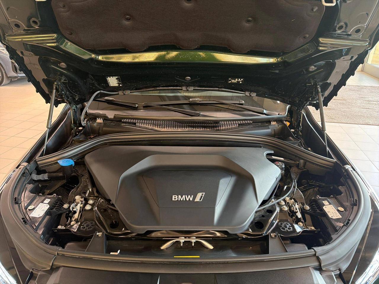 BMW X1 iX1 eDrive20 xLine