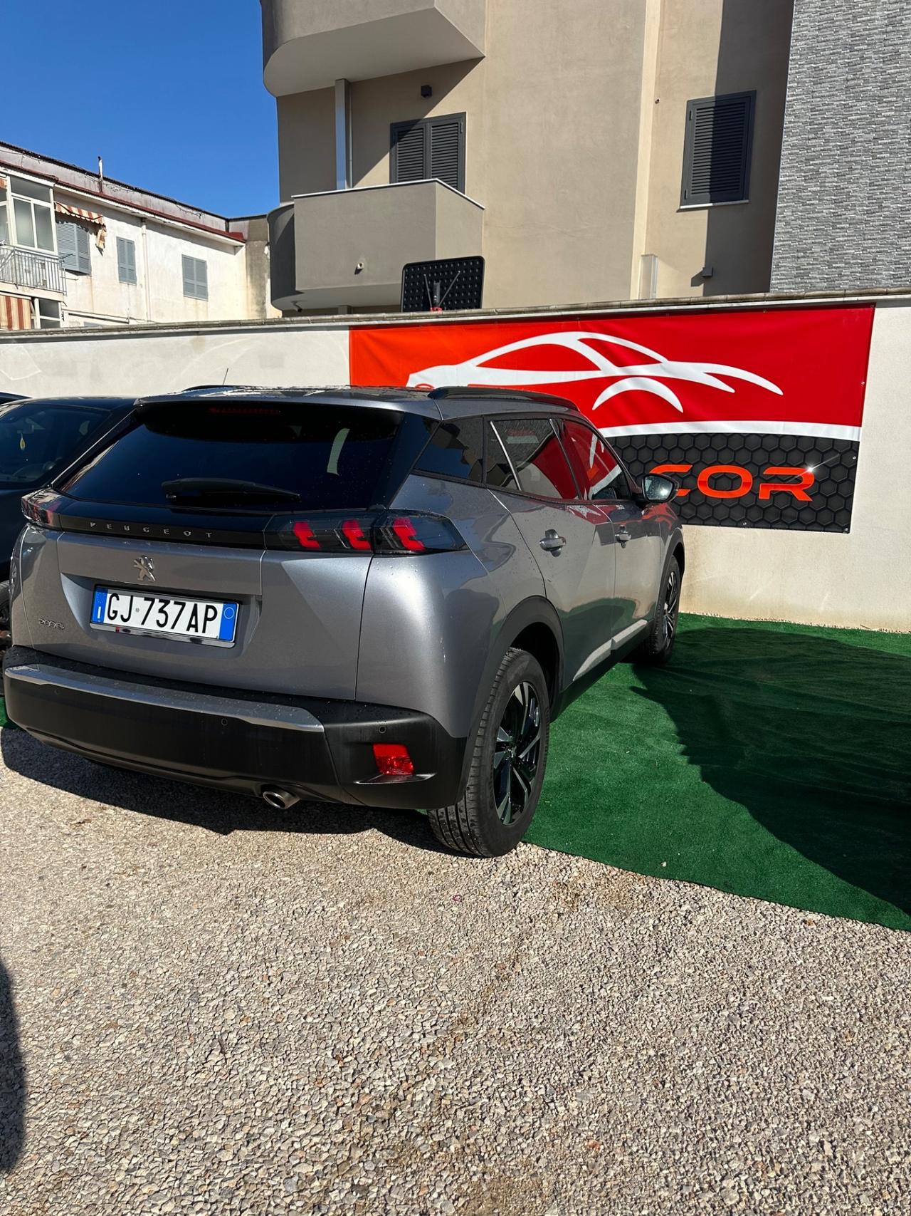 Peugeot 2008 BlueHDi 130 S&S EAT8 Allure