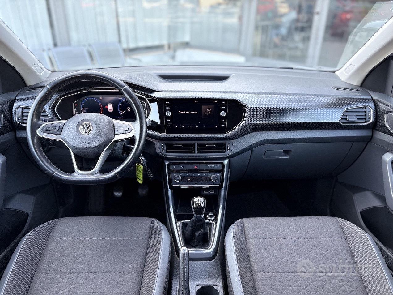 Volkswagen T-Cross 1.0 Benzina 116CV E6 - 2019