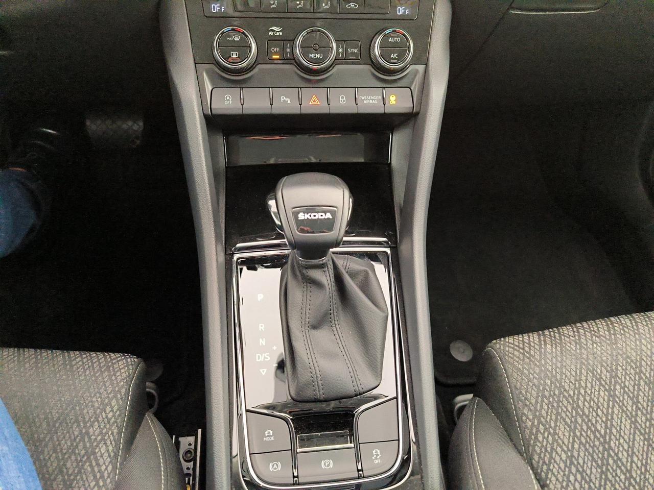 Skoda Karoq 2.0 tdi evo style 115cv dsg