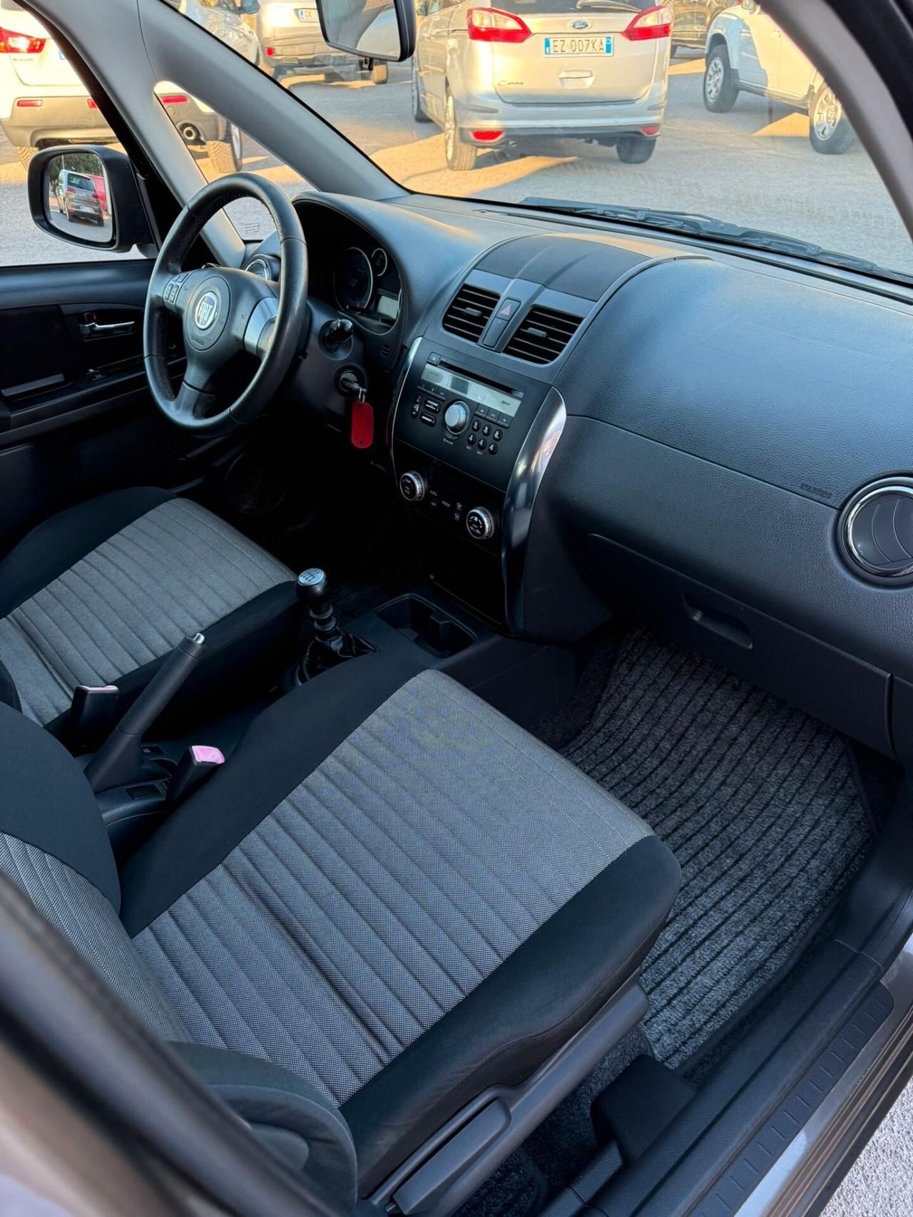 Fiat Sedici 2.0 MJT 16V DPF 4x4 Emotion