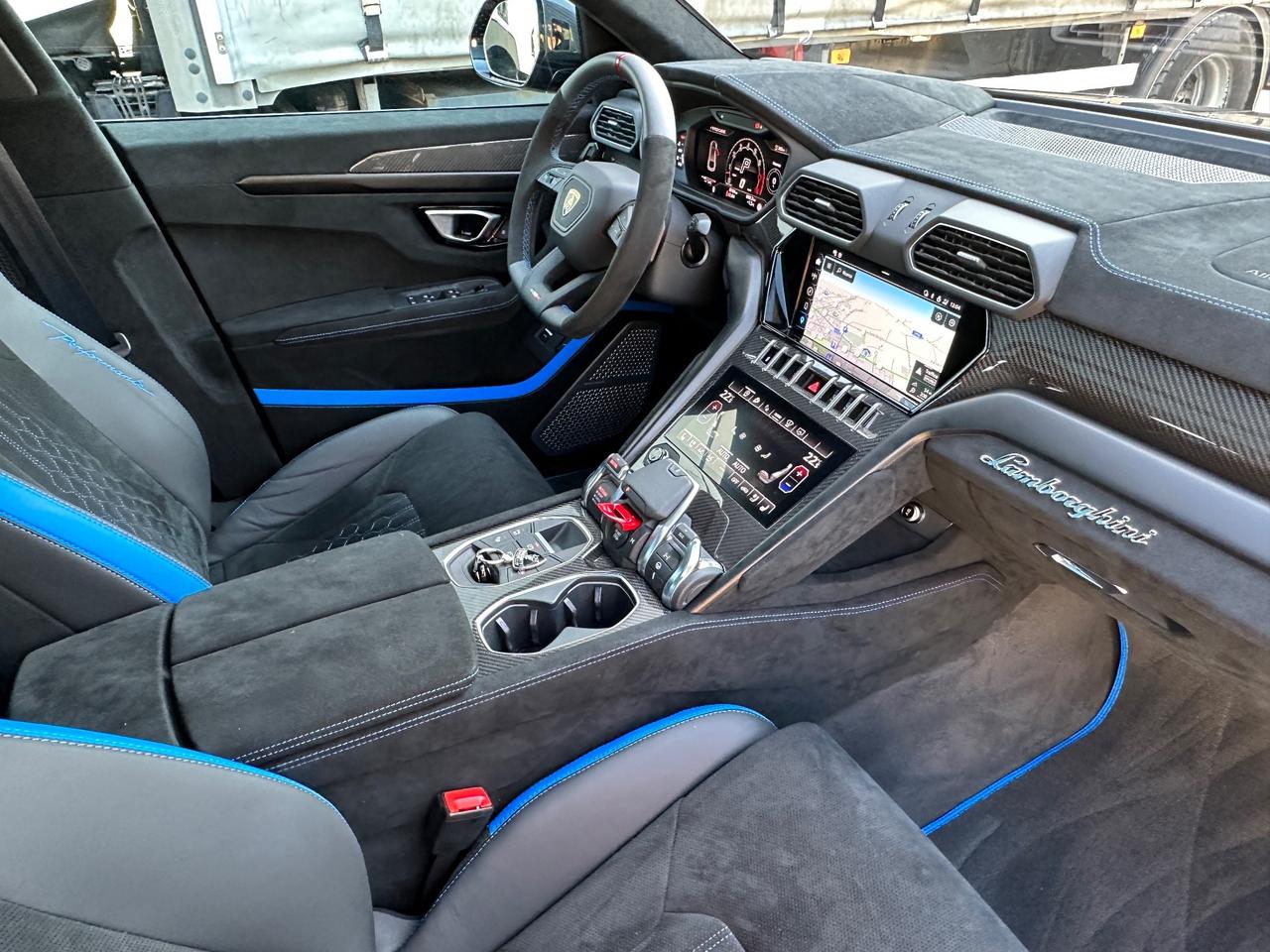 Lamborghini Urus 4.0 Performante - LEASING NO EXPORT