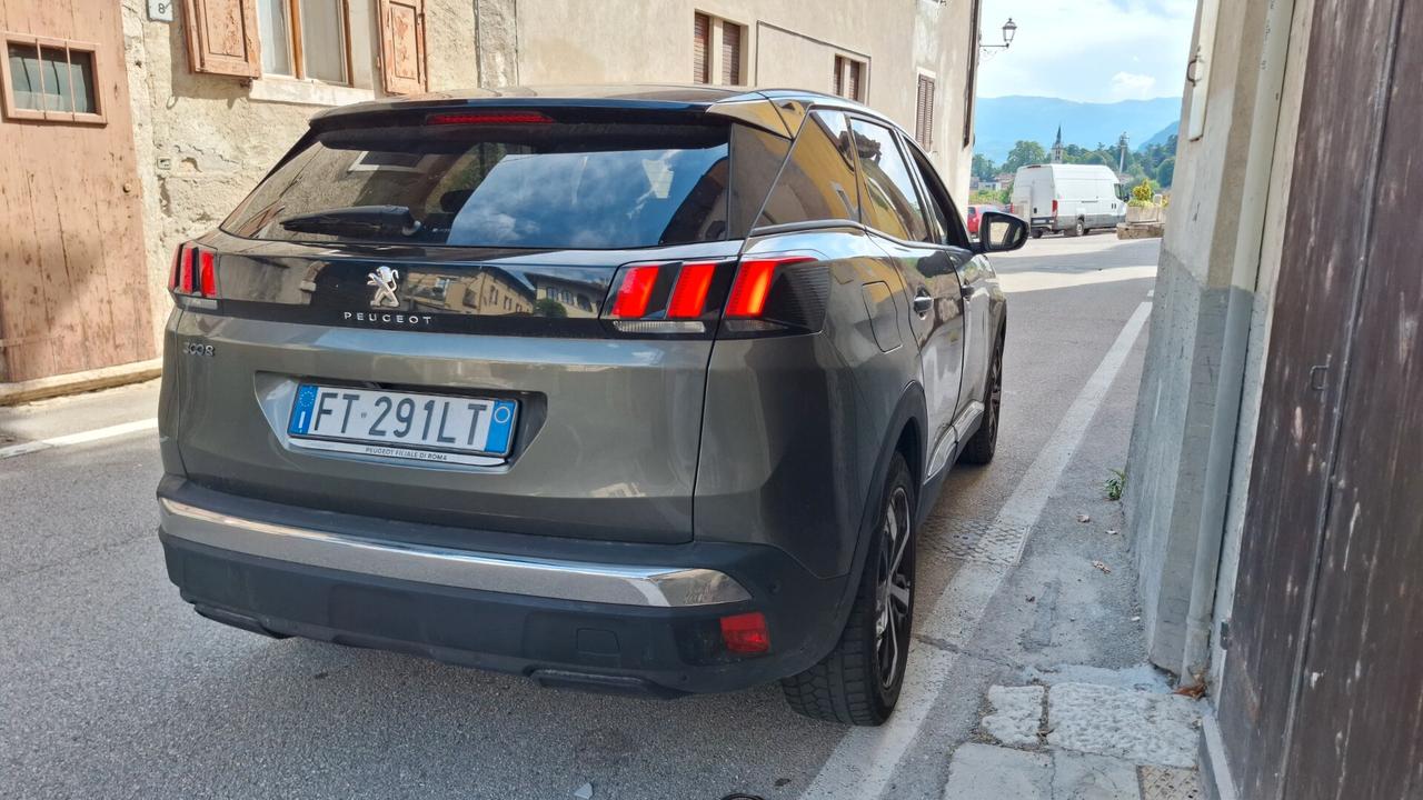 PEUGEOT 3008 1.5 HDI ALLURE