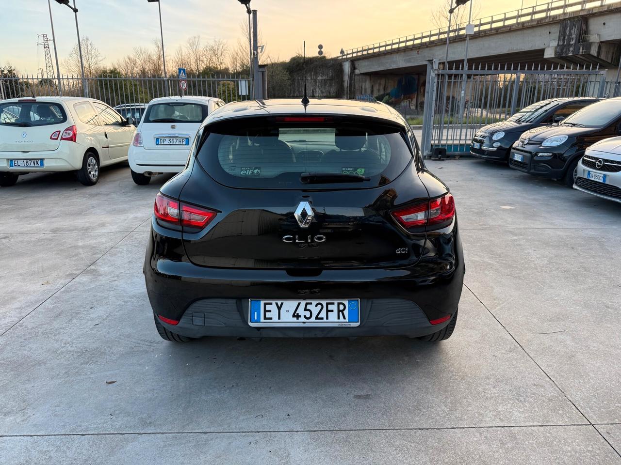 CLIO 1.5 DIESEL 2015 75CV-OK NEOPAT.-UNICO PROPRIETARIO