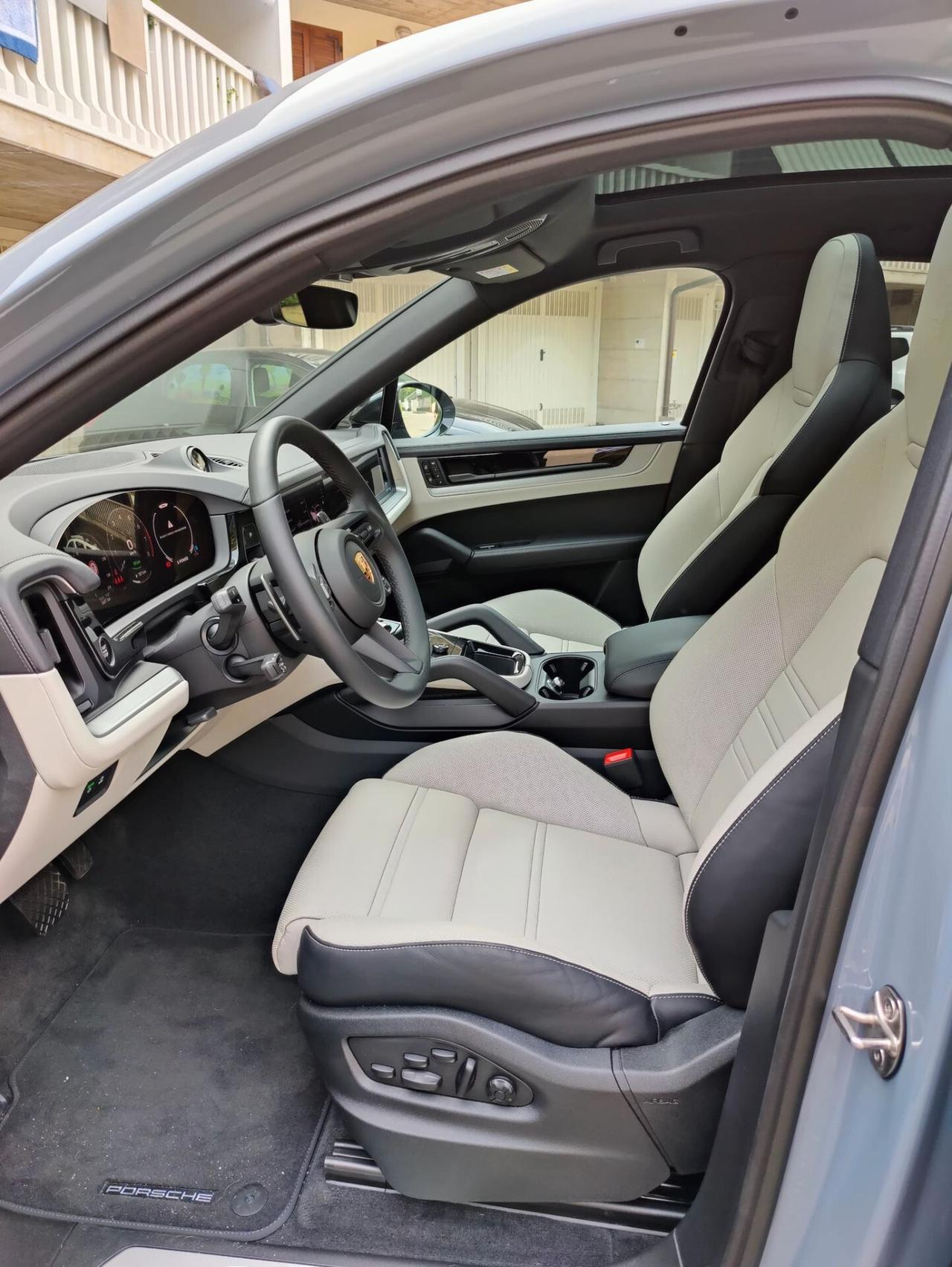 Porsche Cayenne Coupé 3.0 V6 E-Hybrid