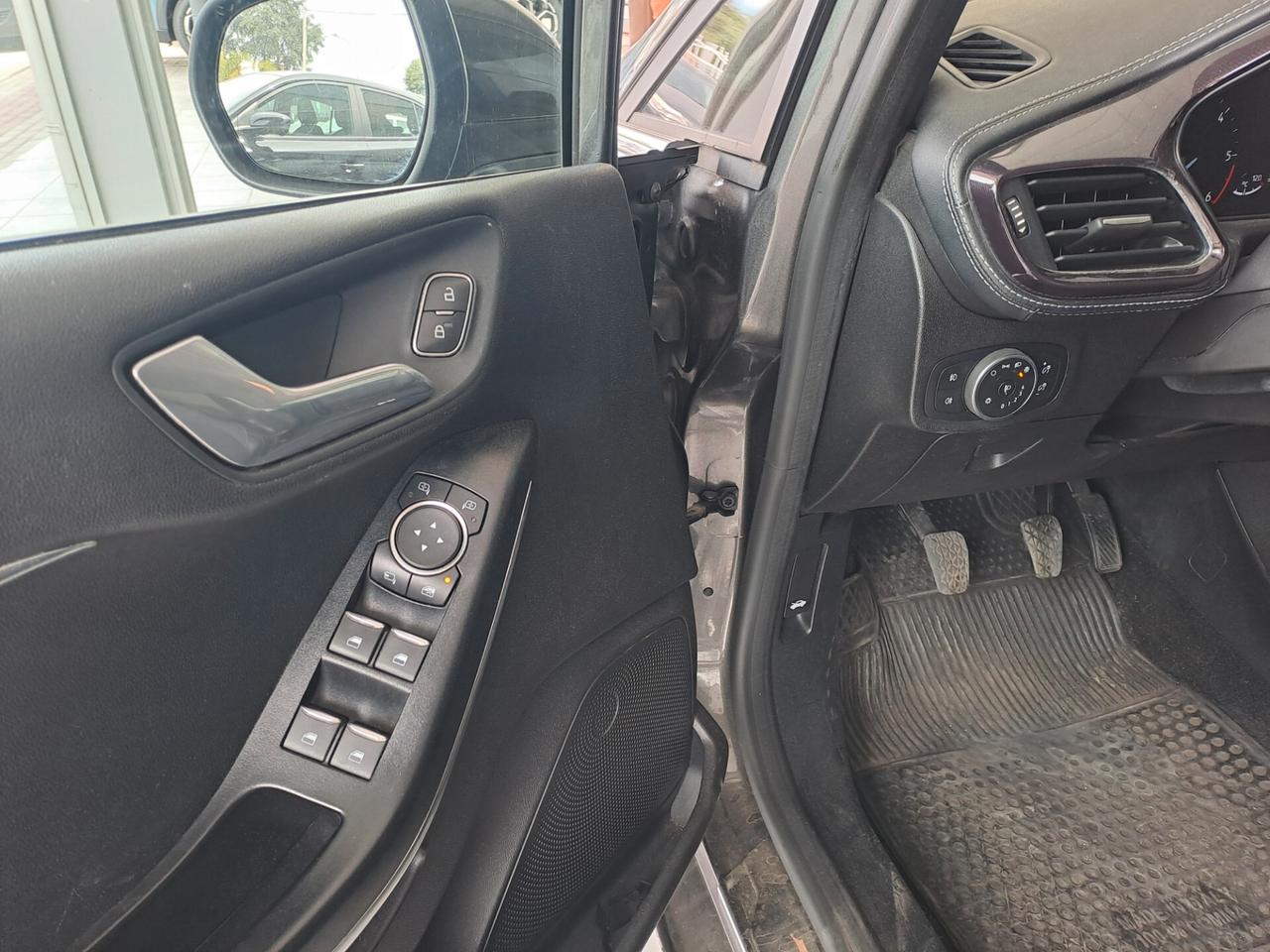 Ford Fiesta 1.5 TDCi 5 porte Vignale 2018