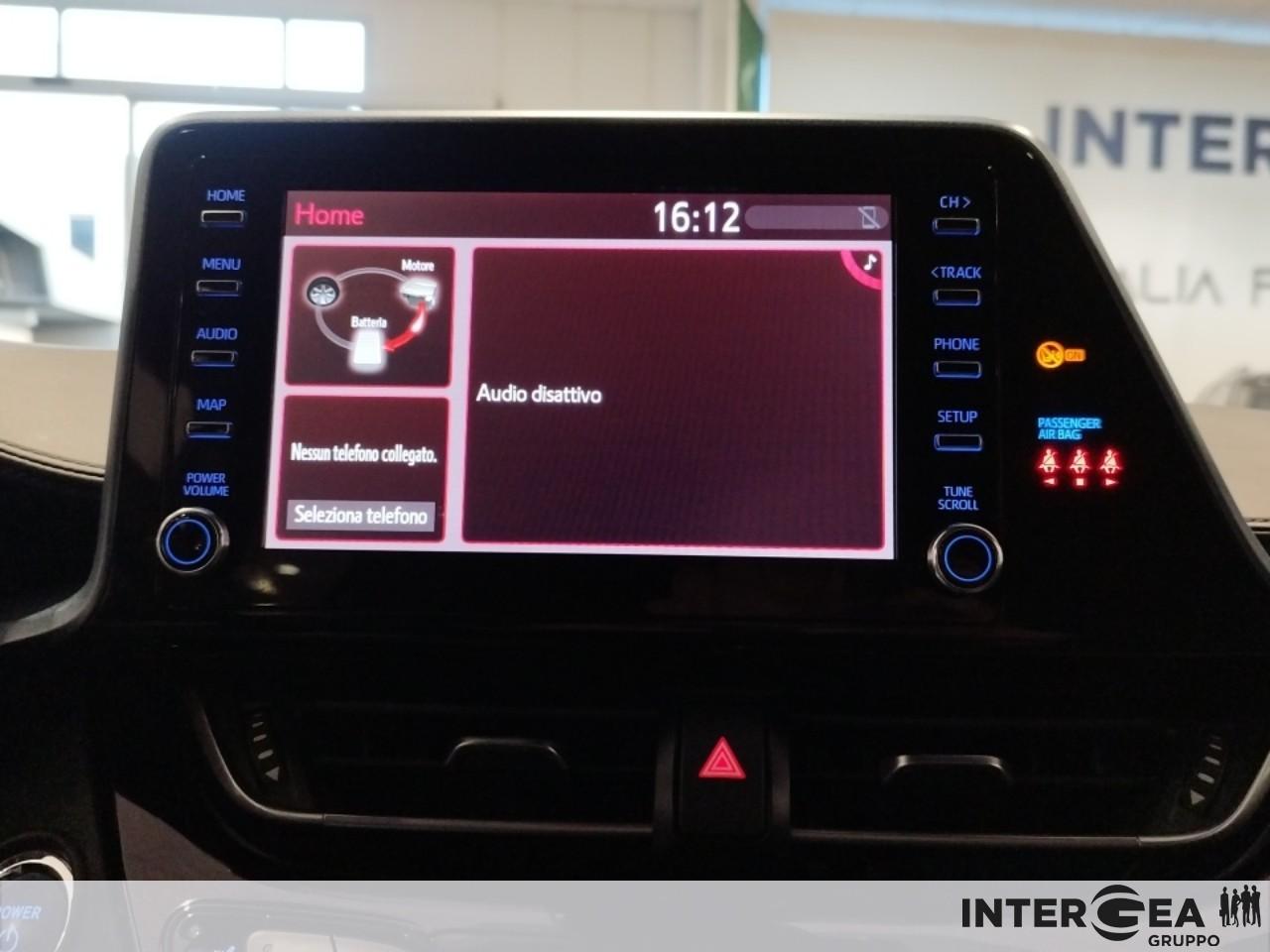 TOYOTA C-HR 1.8h Trend e-cvt