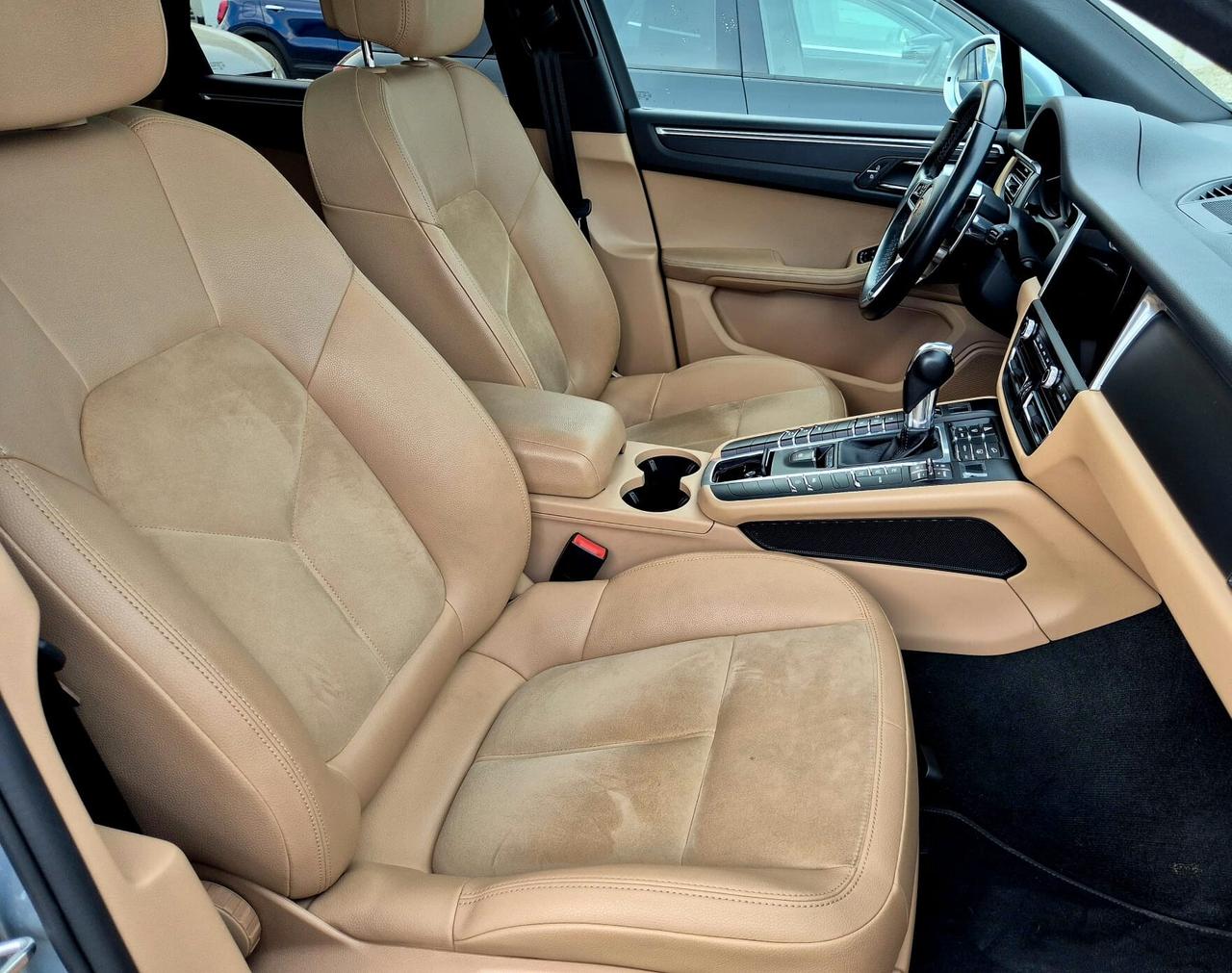 Porsche Macan 2.0 benzina 245 CV Tetto apribile