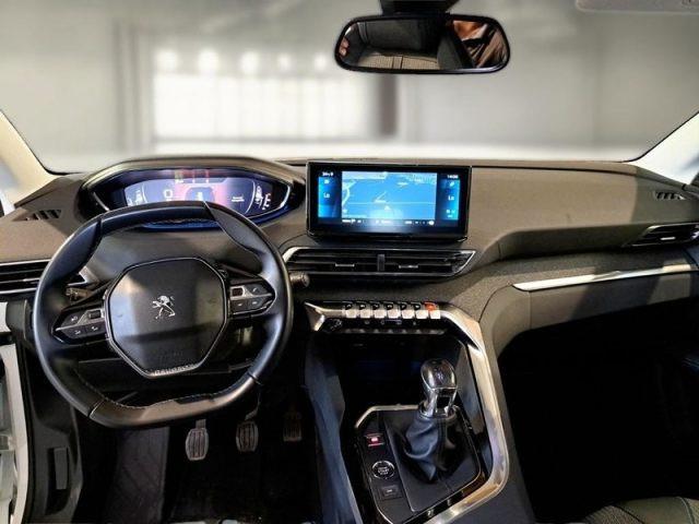 PEUGEOT 3008 BlueHDi 130 S&S EAT8 Allure