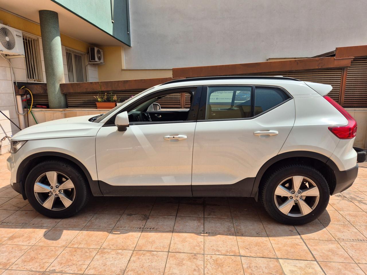 Volvo XC40 D3 Geartronic Momentum