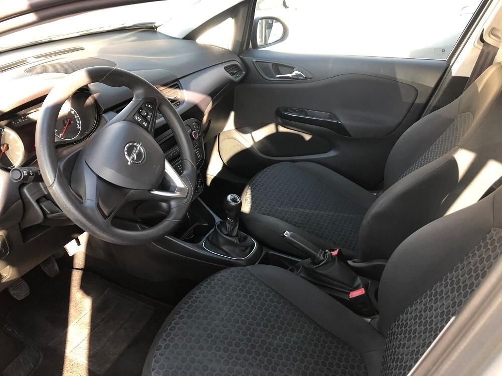 Opel Corsa 1.2 5 porte