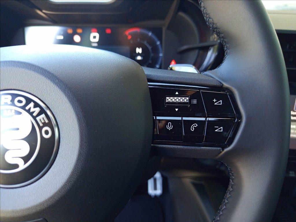 ALFA ROMEO Junior 1.2 ibrida Speciale 145cv edct6 del 2026