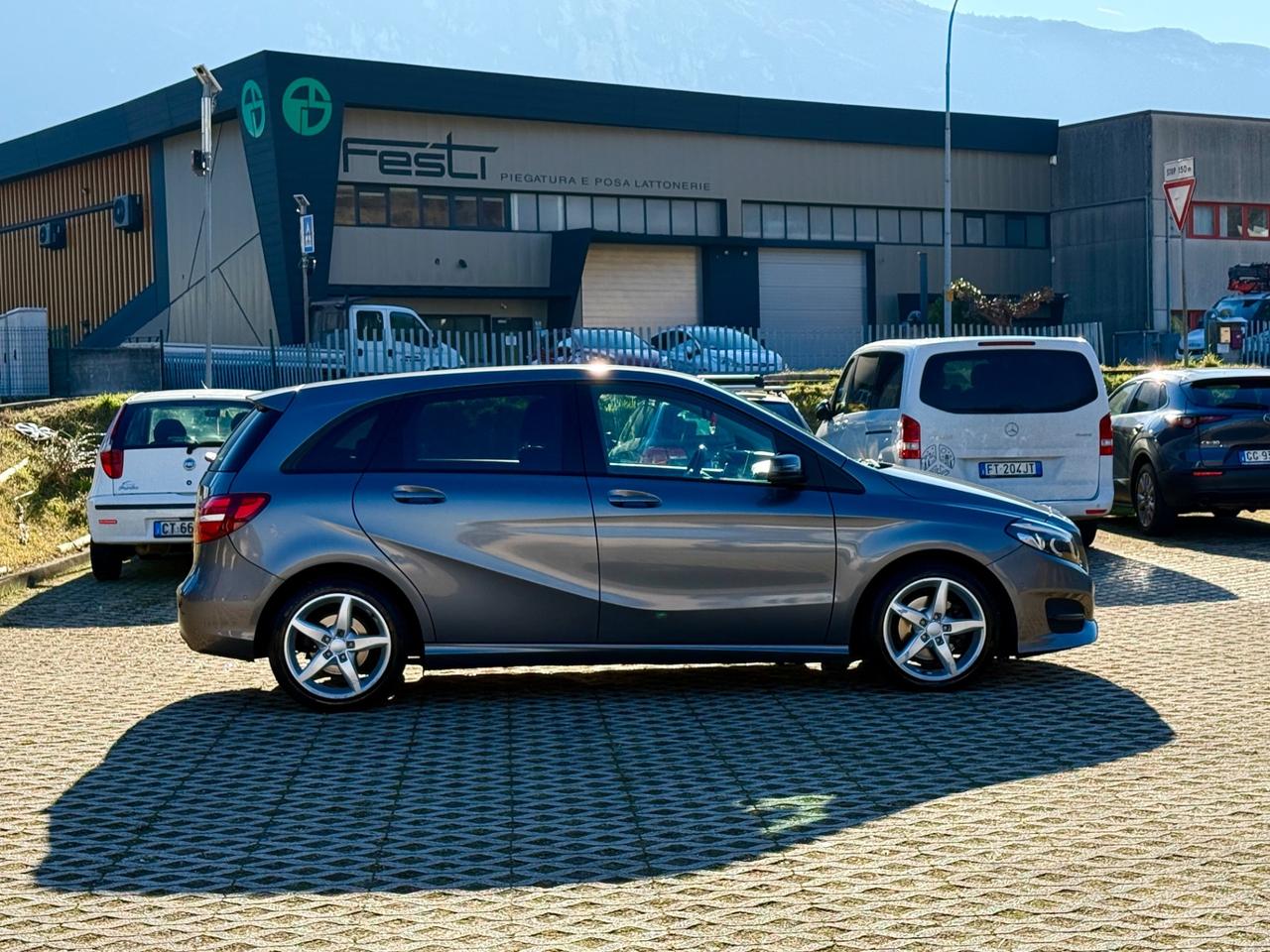 Mercedes B 200 d 136cv Motore 2.200cmc Mercedes