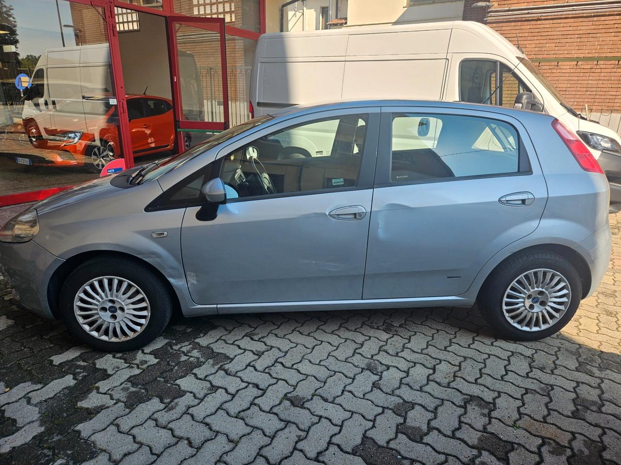 Fiat Grande Punto 1.4 5 porte Active