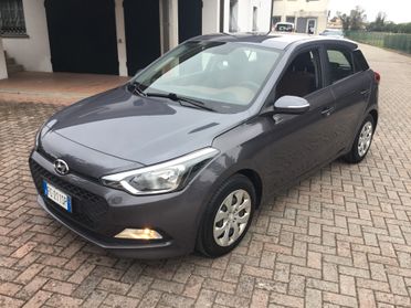 Hyundai i20 1.2 5 porte Classic