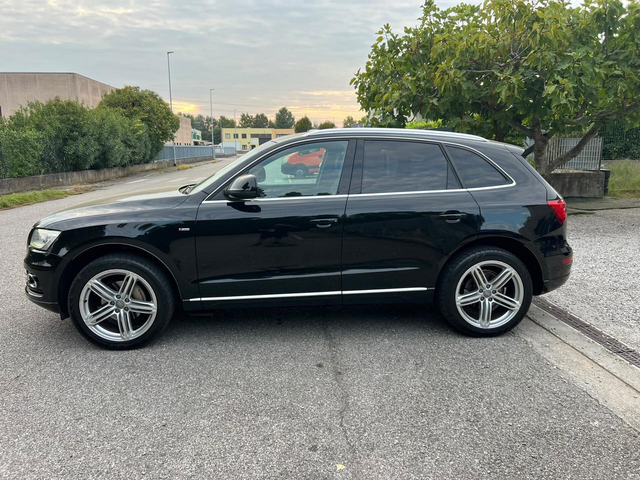 Audi Q5 TDI 177CV quattro S tronic S line plus
