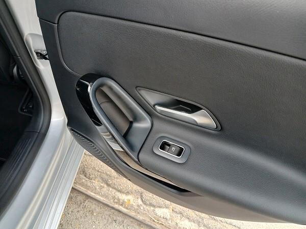 MERCEDES CLASSE 1.5 DIESEL 116 CV BUSINESS AUTOMATICO