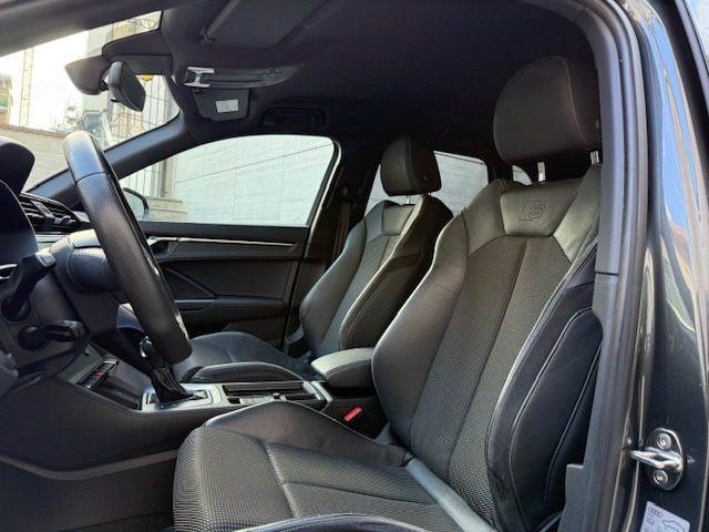 AUDI Q3 40 TFSI quattro S tronic S line edition