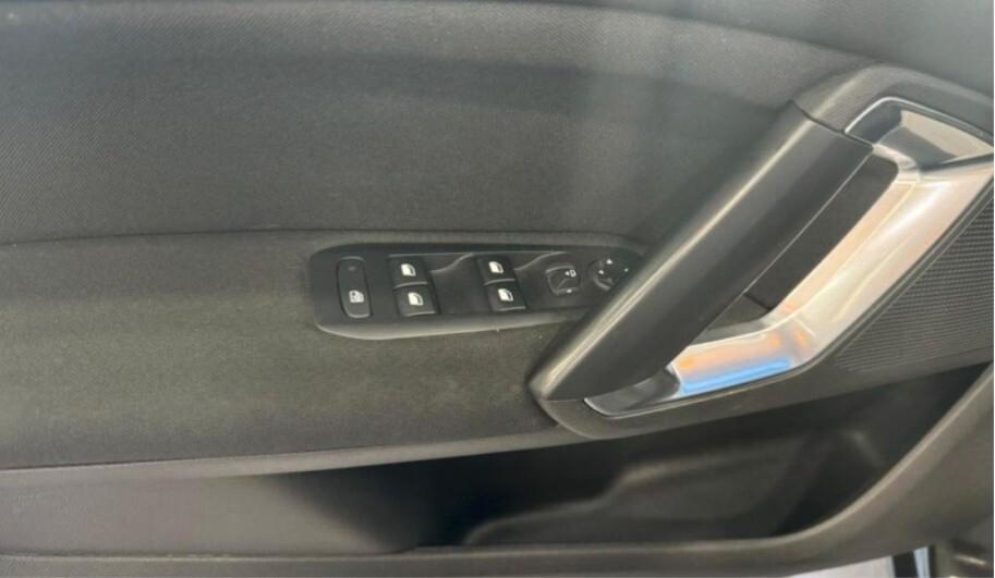 Peugeot 308 BlueHDi 130 S&S EAT8 SW Business Aut.