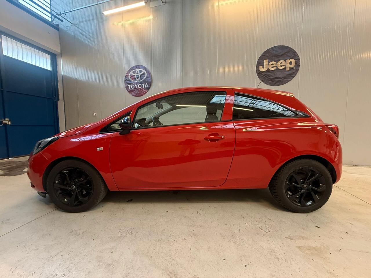 Opel Corsa 1.2 Coupé b-Color