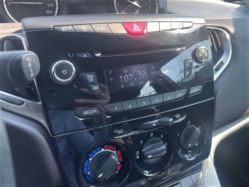 Lancia Ypsilon 1.2 8V GOLD C/CL 69CV E6