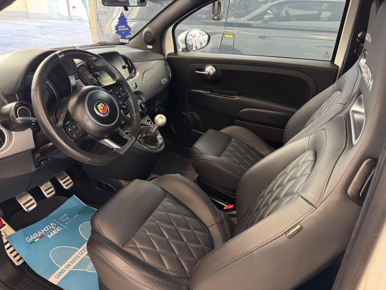 Abarth 595 1.4 Turbo T-Jet 165 CV