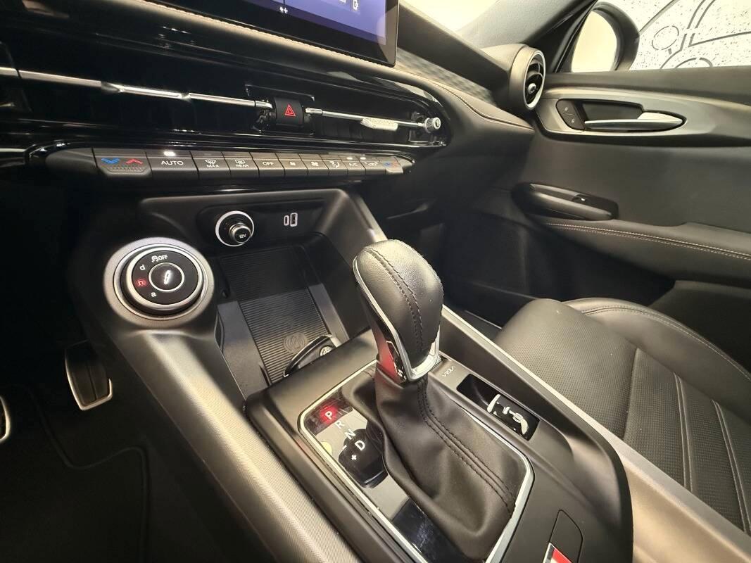 Alfa Romeo Tonale 1.5 hybrid Veloce 160cv tct7