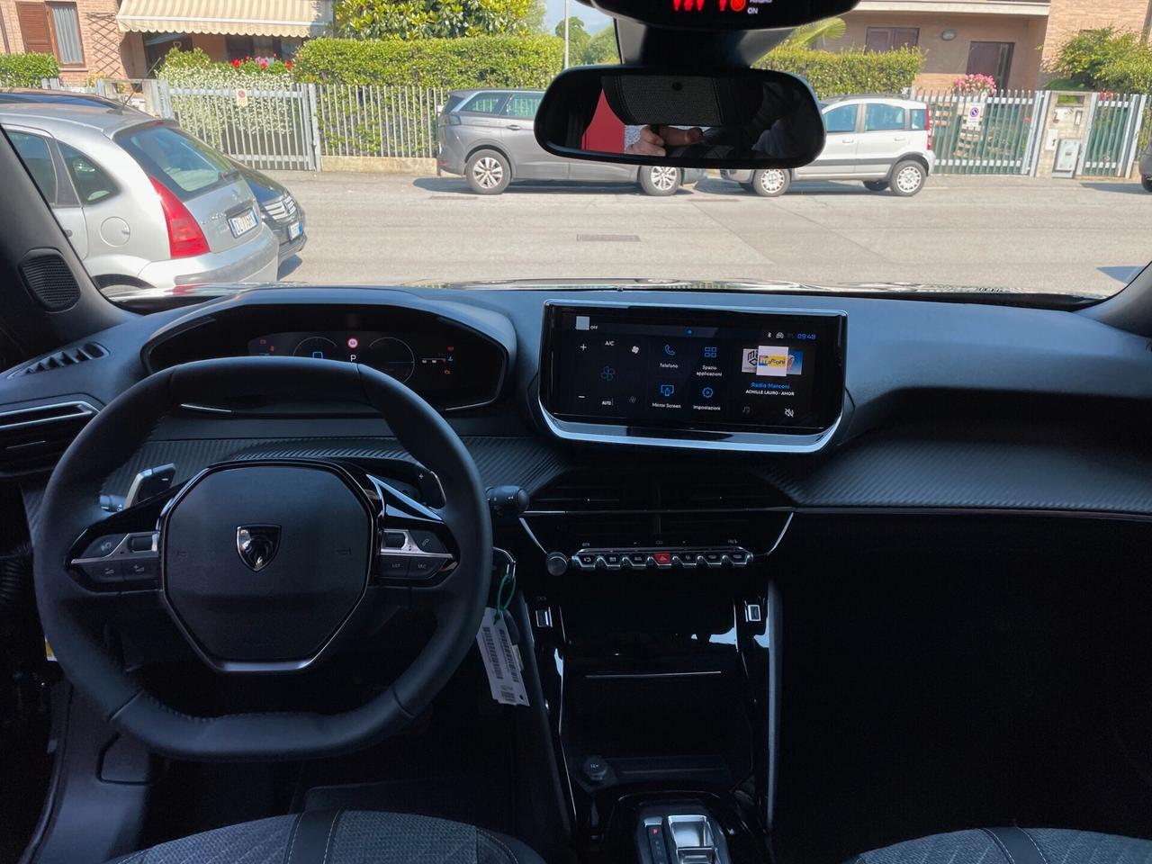 Peugeot 2008 1.2 hybrid Allure 136cv e-dcs6