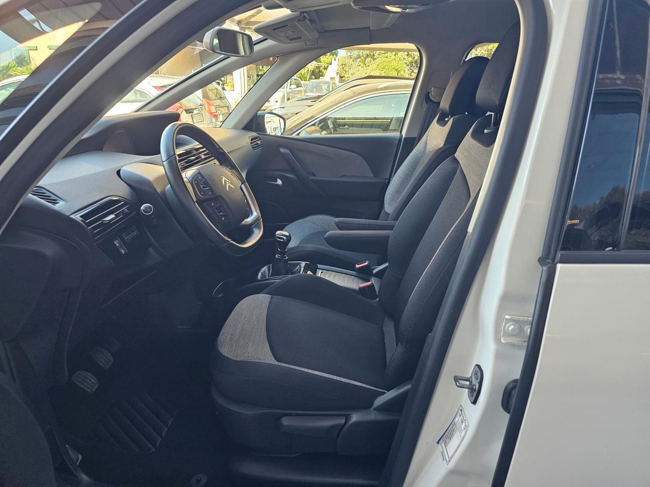Citroen Grand C4 SpaceTourer BlueHDi 130 S&S Shine