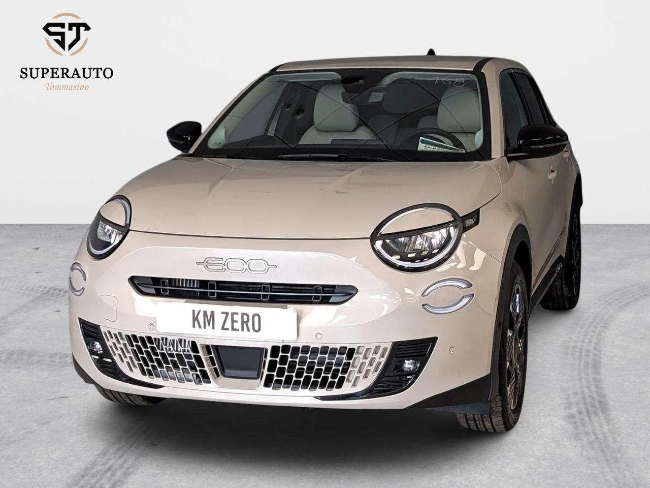 Fiat 600 Hybrid 100 CV DCT MHEV La Prima