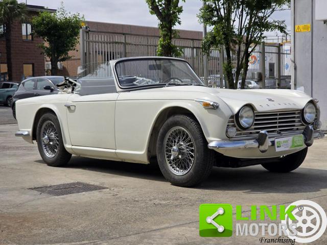 TRIUMPH TR4 A CRS