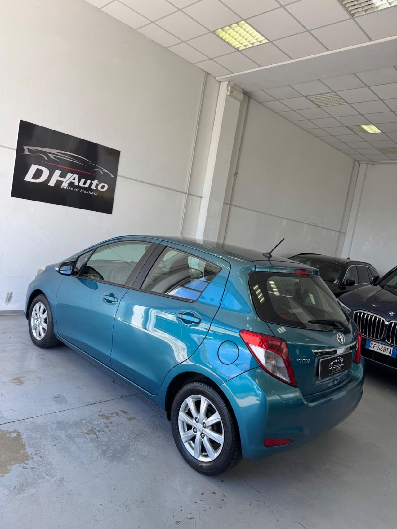 Toyota Yaris 1.3 5 porte Lounge