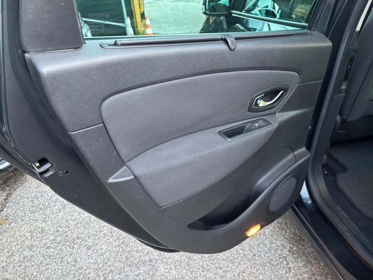 Renault Scenic 1.5 dCi 110CV 7 posti