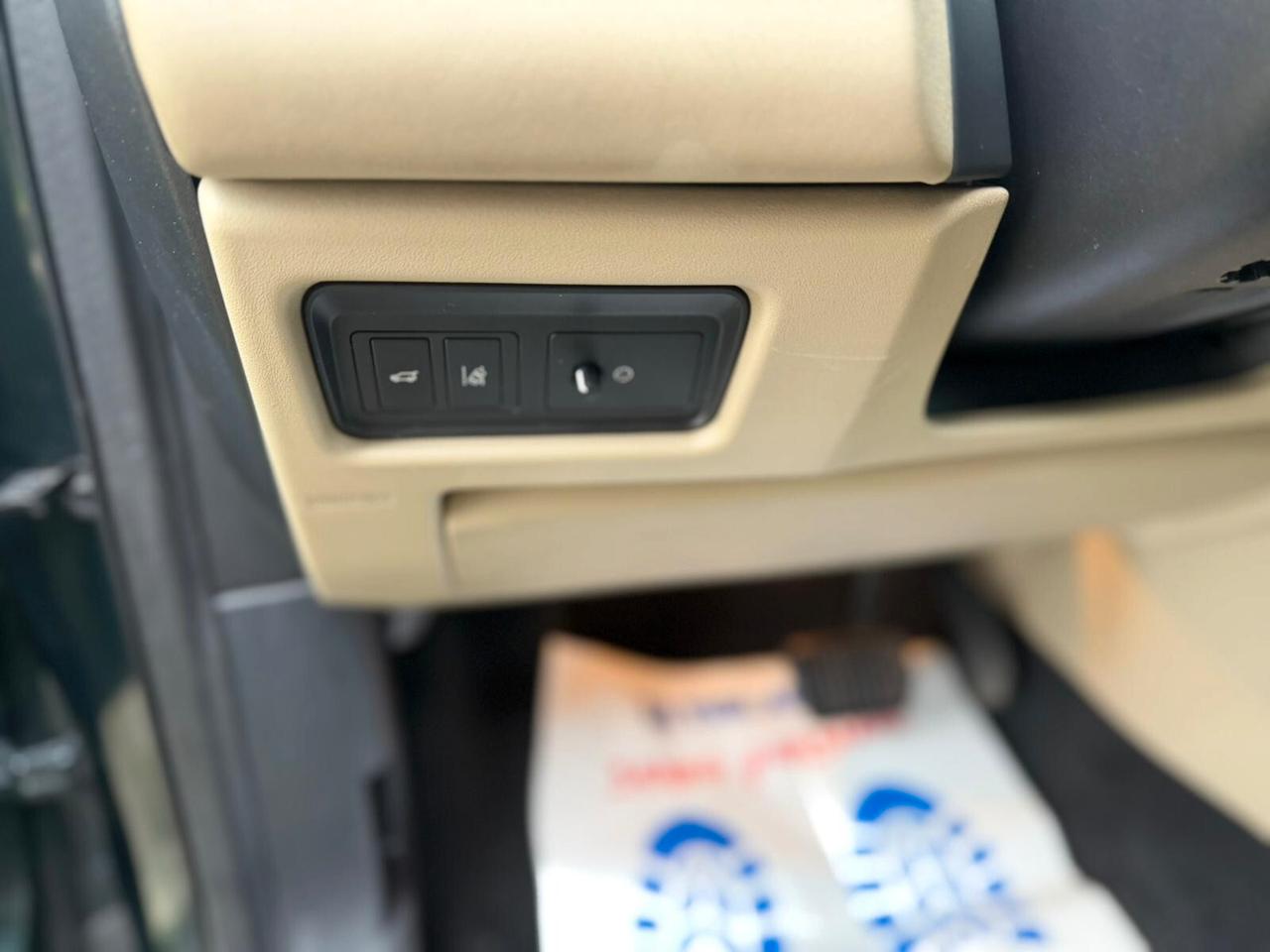 Land Rover Discovery Sport 2.0 TD4 150 cv motore totalmente revisionato da noi