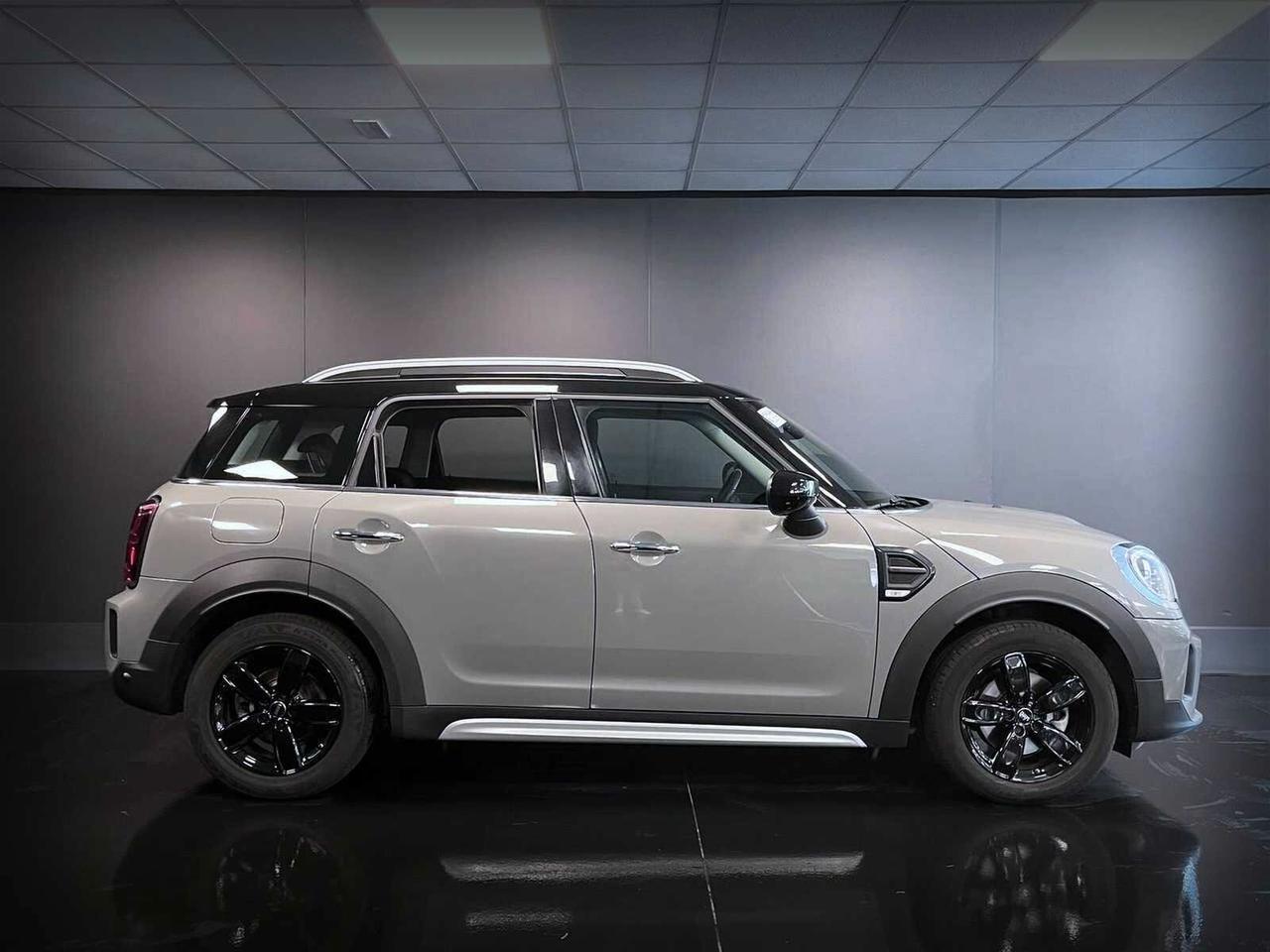 Mini Cooper Countryman Mini 1.5 Cooper Essential Countryman