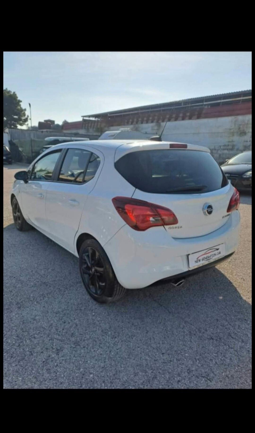 Opel Corsa 1.4 90CV GPL Tech 5 porte Black Edition