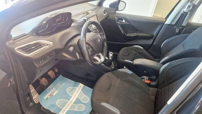 Peugeot 208 1.2 Puretech 82 CV Allure