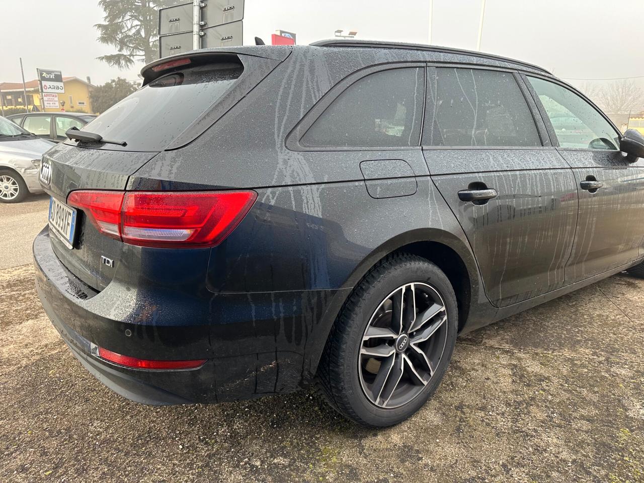 Audi A4 2.0 TDI 150 CV ultra Business Sport