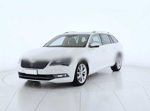 Skoda Superb 2.0 TDI 190 CV SCR DSG 4x4 Wagon Style
