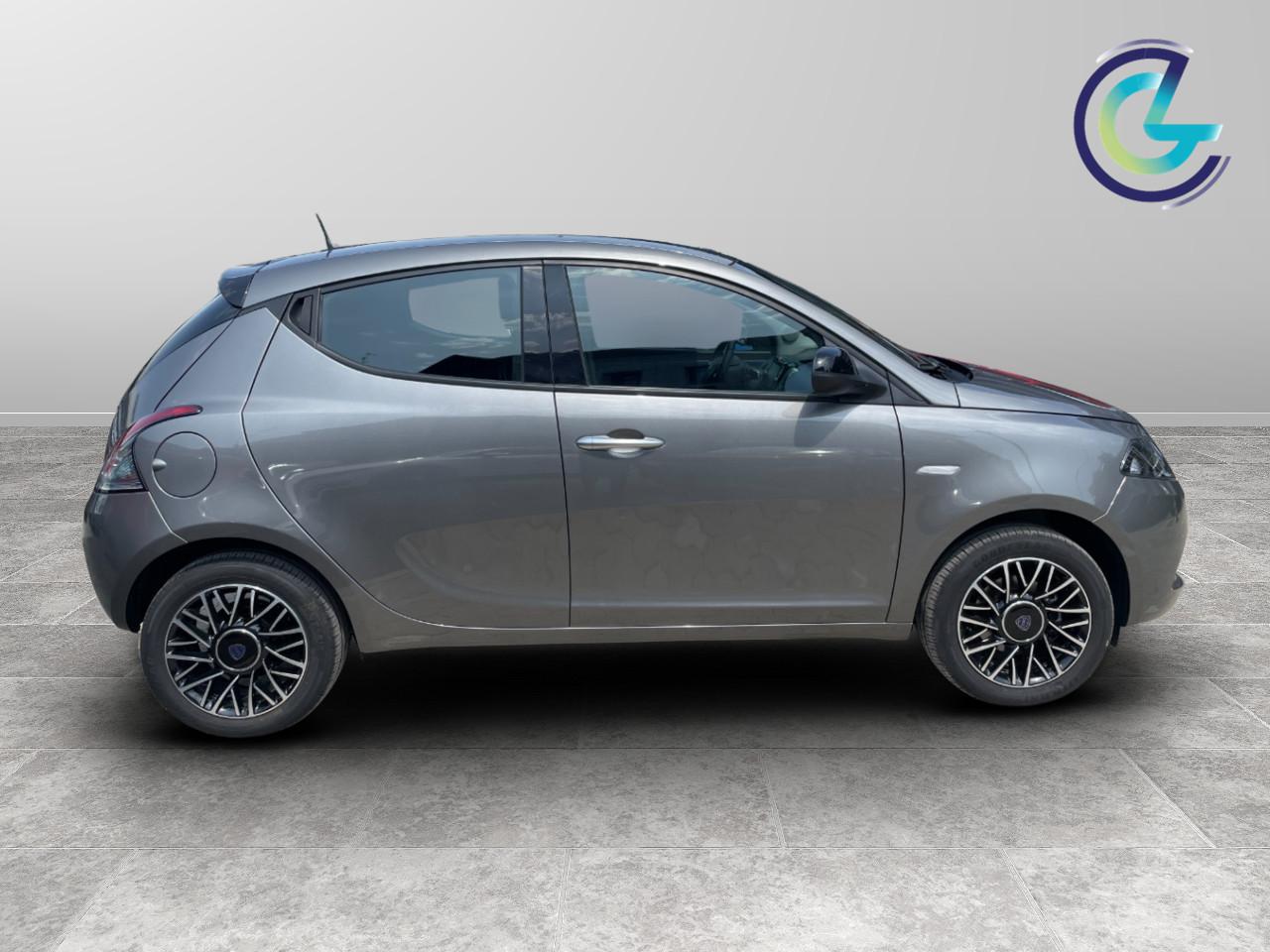 LANCIA Ypsilon III 2021 - Ypsilon 1.0 firefly hybrid Platino s&s 70cv